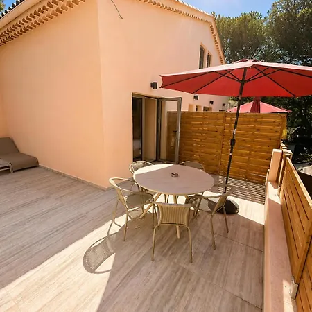 Apartahotel Casa Liana Saint-Tropez